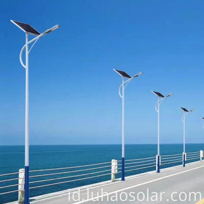 Solar Street Lights